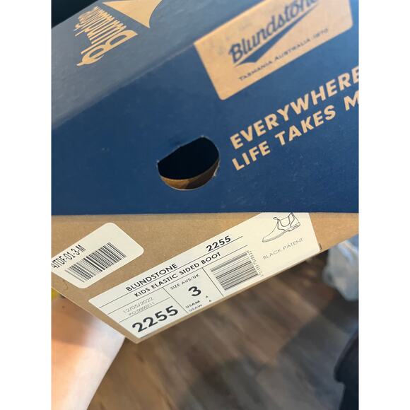 NEW Blundstone 2255 Chelsea Boots Black Patent Leather Size 3 UK, Womens 6 - Picture 4 of 5